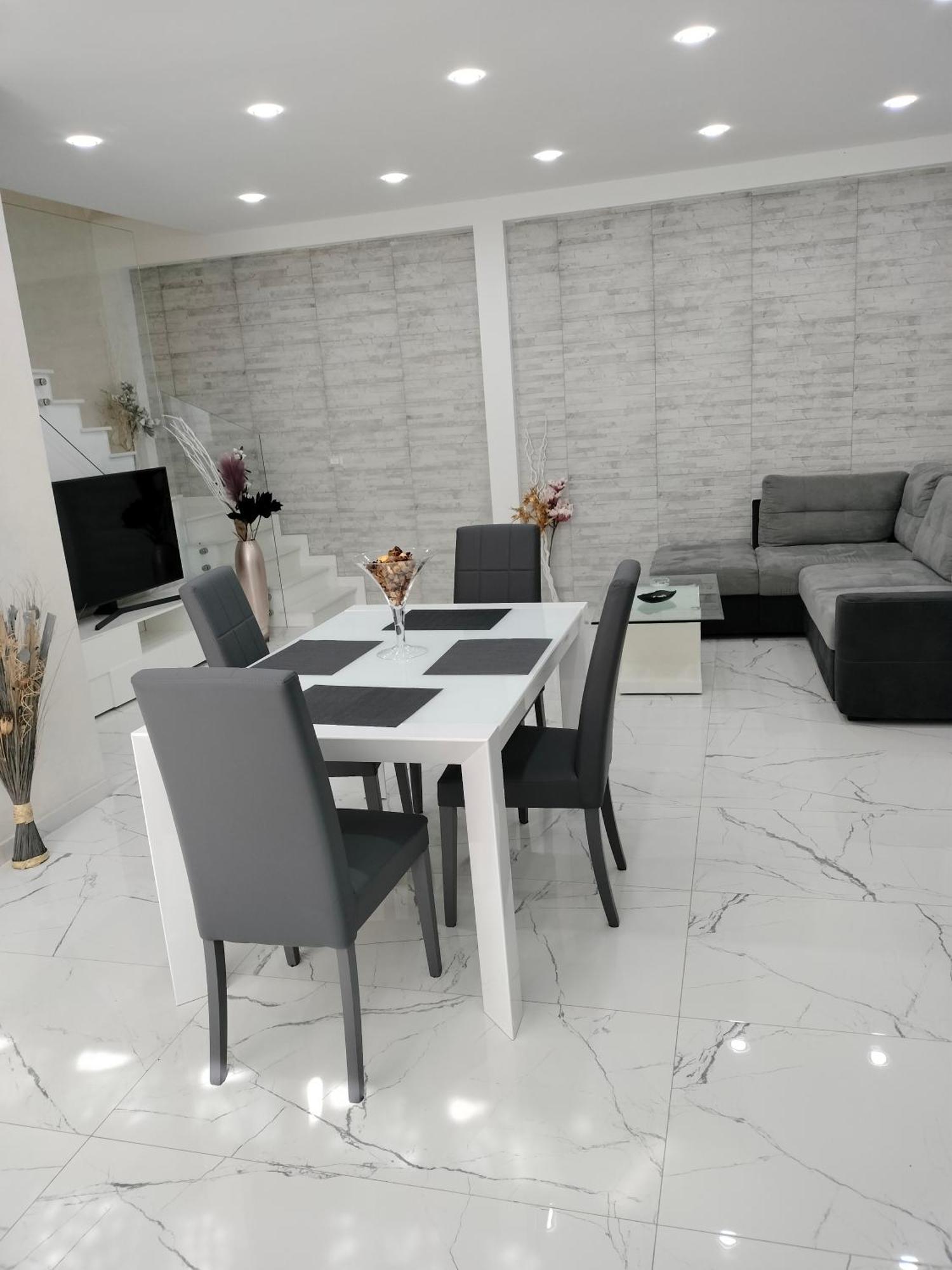 Holiday Home Litteri One 卡塔尼亚 外观 照片